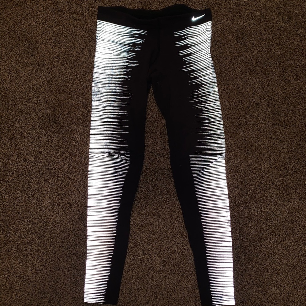 Nike reflective leggings